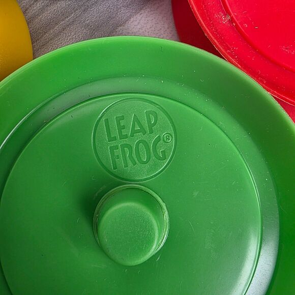 Set of 4 Round Playing Card Holders - Leap Frog - Picture 4 of 11